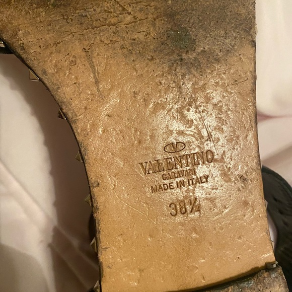 Authentic Valentino Sandals - Picture 5 of 5